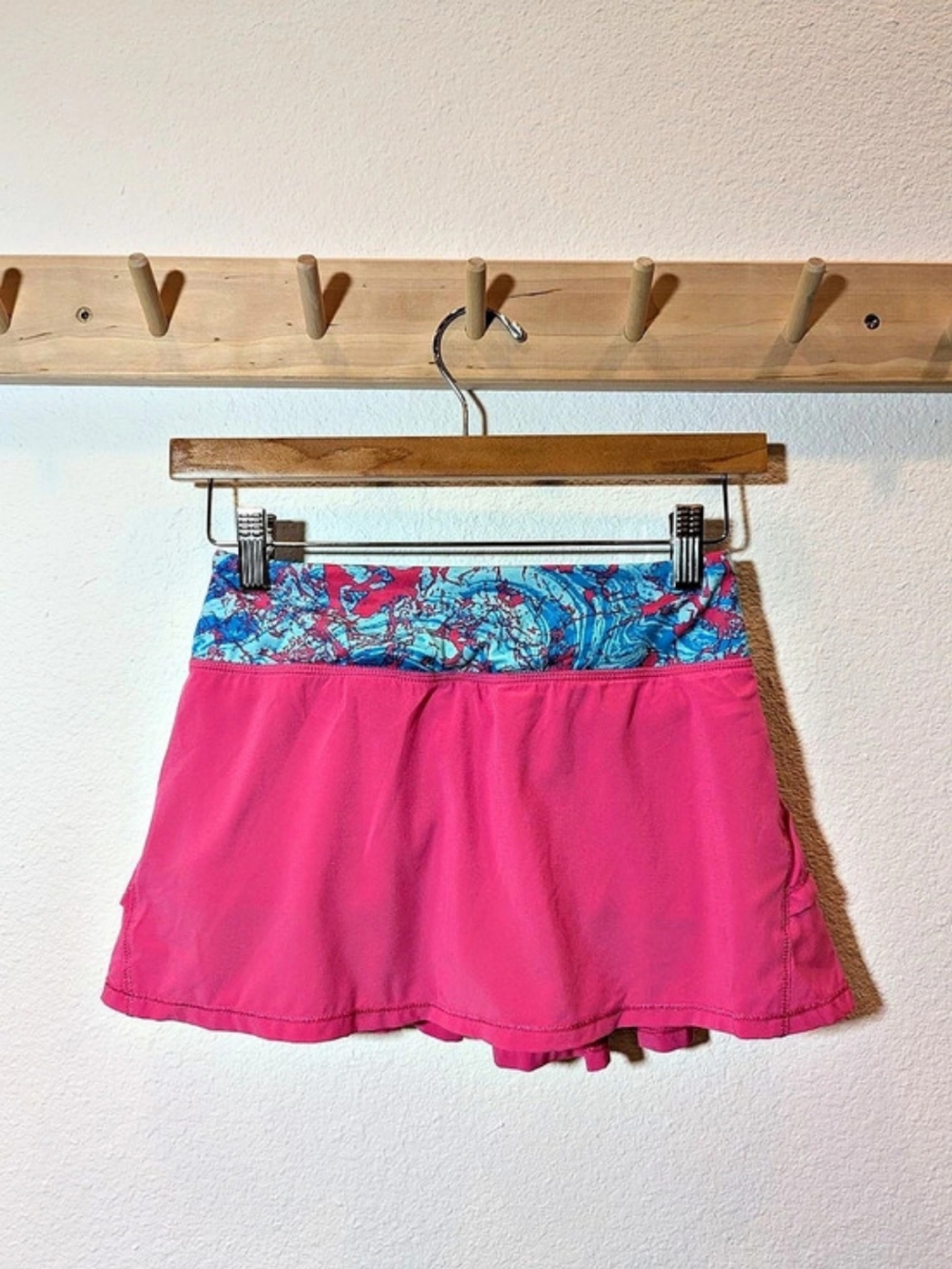 Ivivva X Lululemon Girls Skirt/Shorts Abstract Print Size 10 Like New